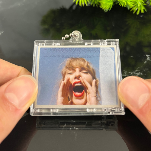 1989 NFC Tag - Taylor Swift